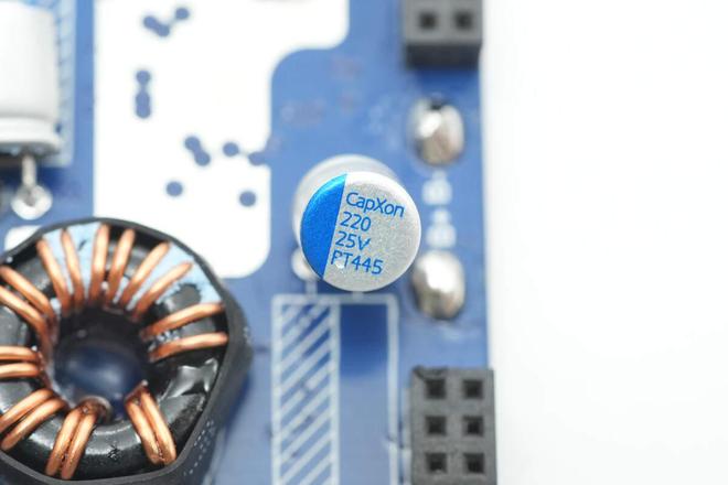 OC方案绿联100W大功率快充移动电源拆解冰球突破网站内置智融科技SW6301 S(图7)